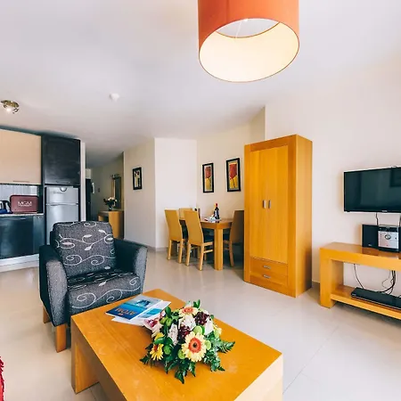 Albatros Golf Del Sur Tenerife Apartmanhotel