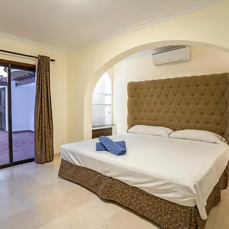 Apartahotel Albatros Golf Del Sur Tenerife 3*