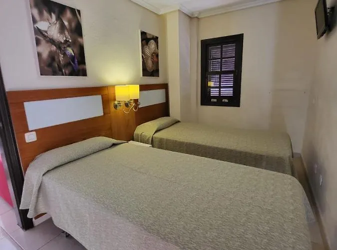 Albatros Golf Del Sur Tenerife 3* 圣米格尔德阿沃纳