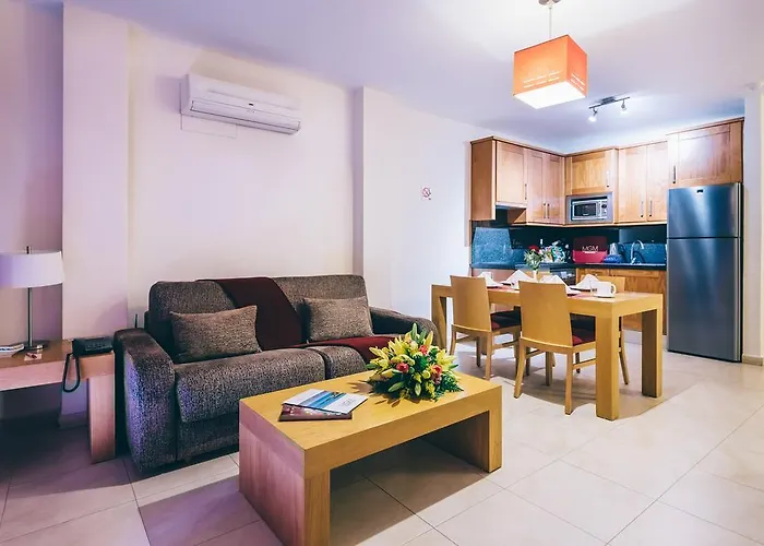 Albatros Golf Del Sur Tenerife 公寓式酒店 3*