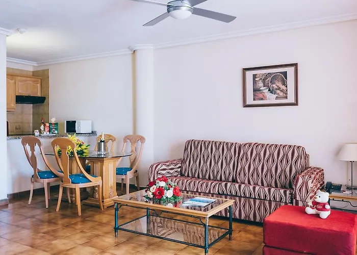 公寓式酒店 Albatros Golf Del Sur Tenerife 圣米格尔德阿沃纳