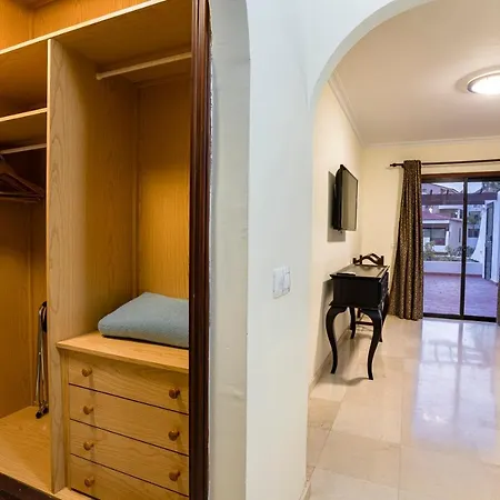 Albatros Golf Del Sur Tenerife 公寓式酒店 圣米格尔德阿沃纳